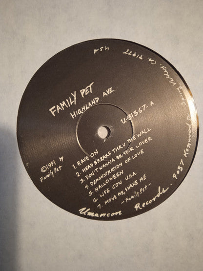 Family Pet  - Highland Ave. (LP Vinyl) (Near Mint (NM or M-)) USED